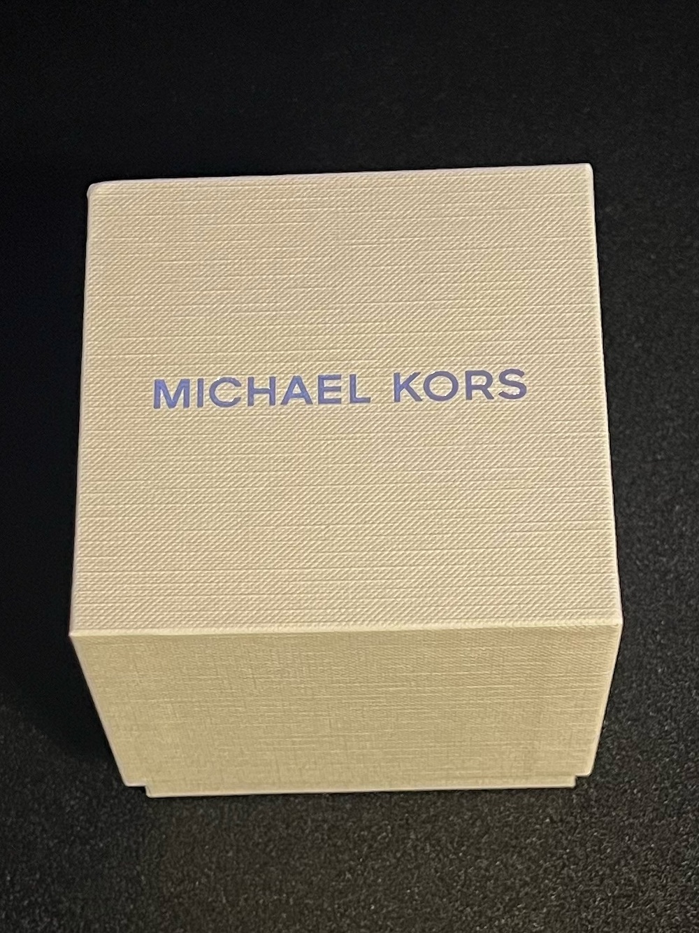 NWT Michael Kors Cream Watch Box with Silver Logo